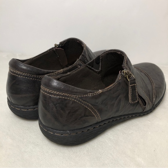 Clarks Collection Shoes Women 10W Soft Cushion Brown Tooled Leather SlipOn Flats - Picture 7 of 11